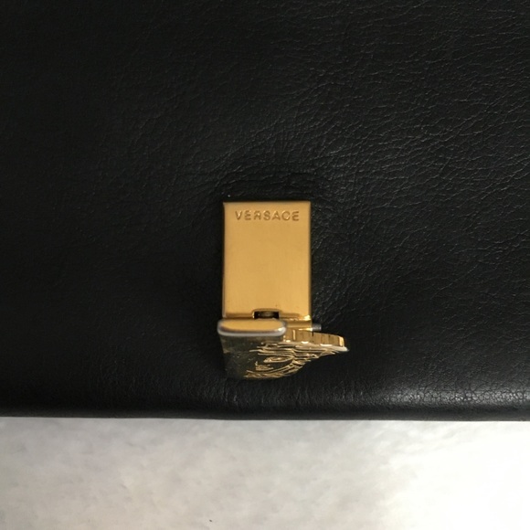 Gianni Versace vintage wallet/ waist bag - Picture 3 of 8